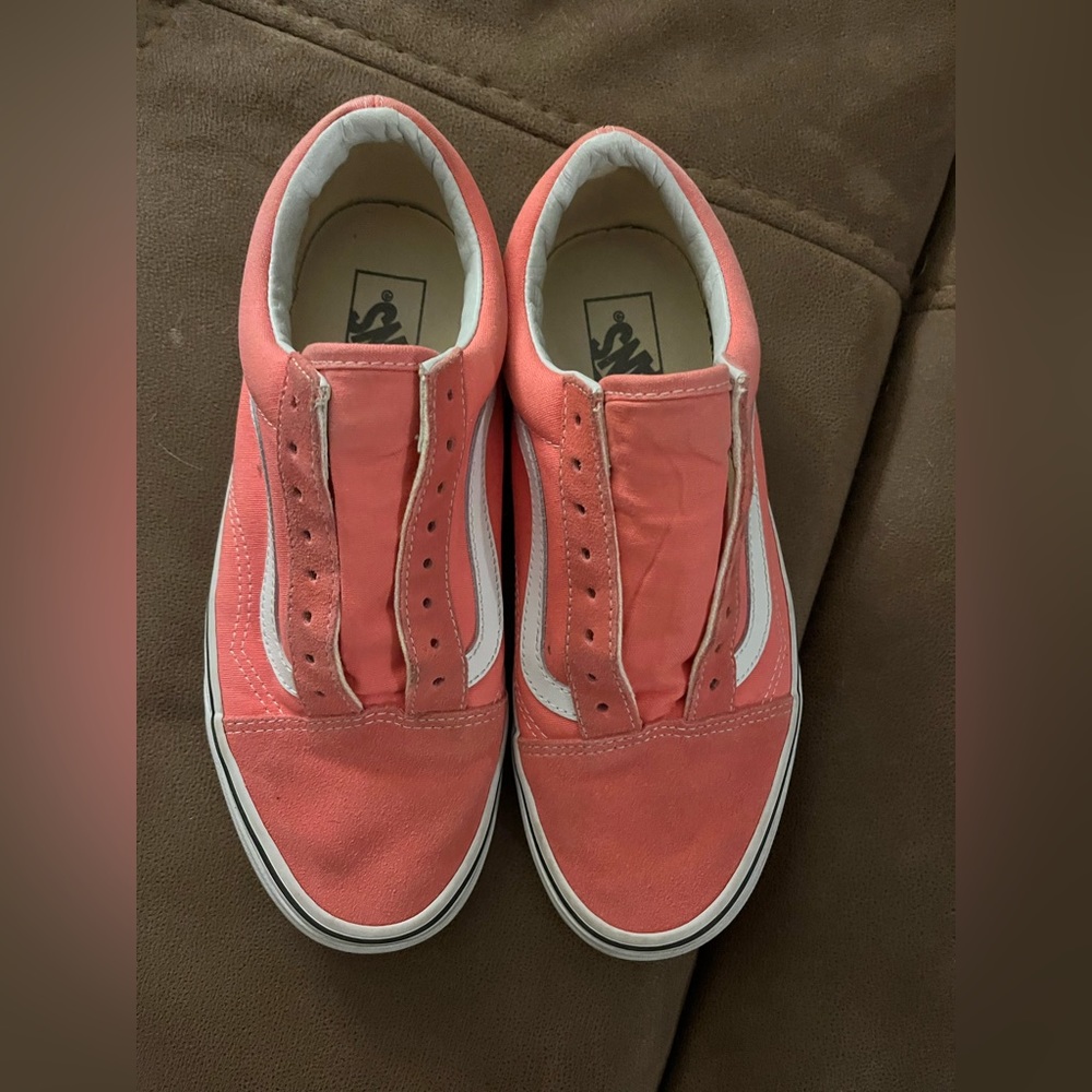 8.5 Vans Shoes